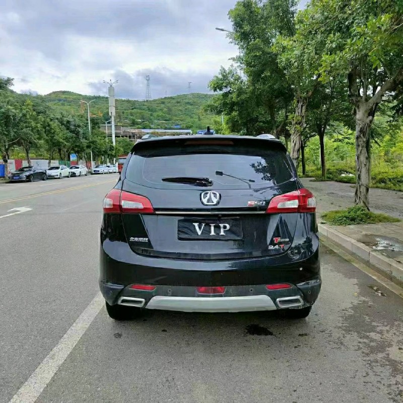 黔西南17年北汽威旺S502