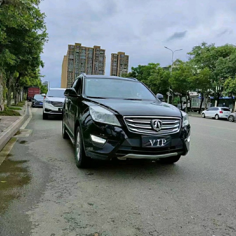 黔西南17年北汽威旺S506