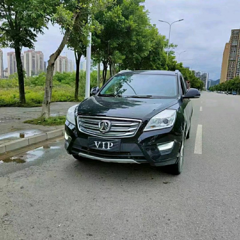 黔西南17年北汽威旺S508