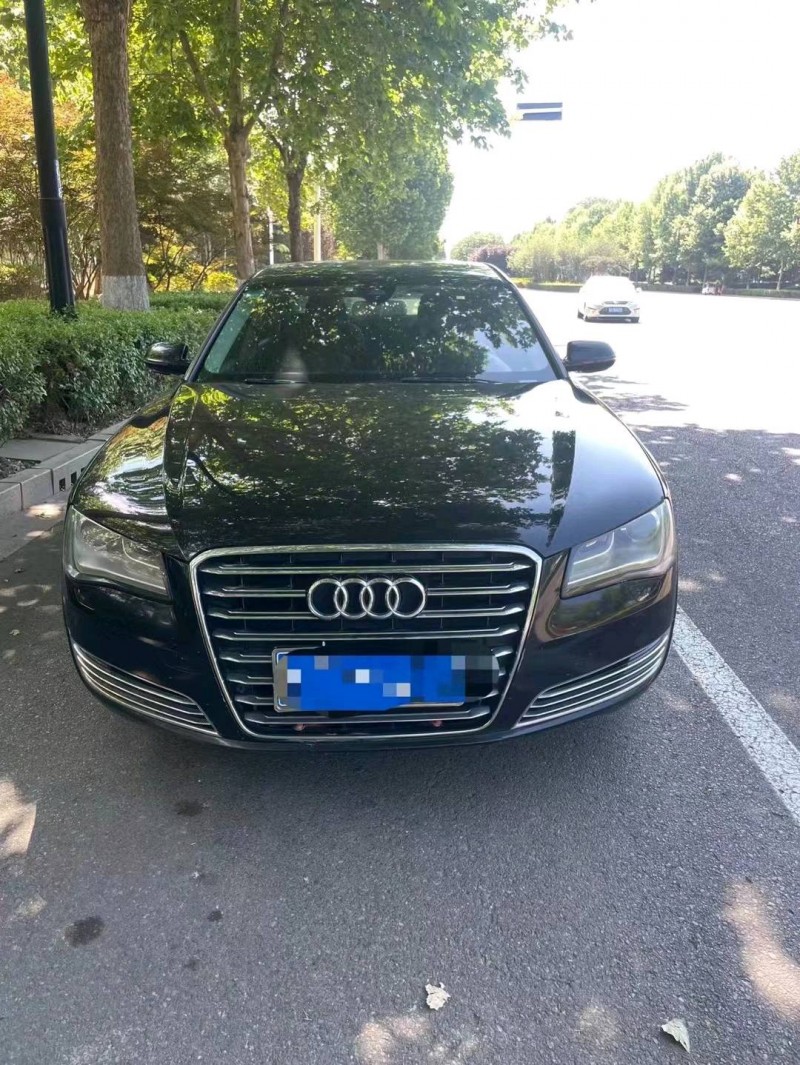 濰坊13年奧迪A8L1