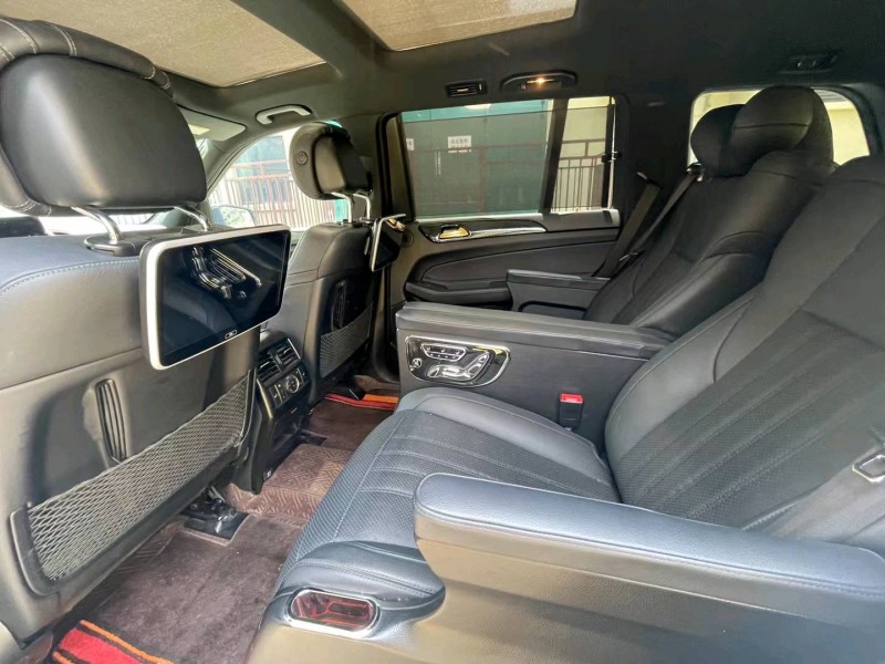 徐州17年奔驰GLS4