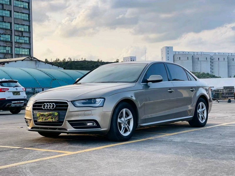 东莞13年奥迪A4L3