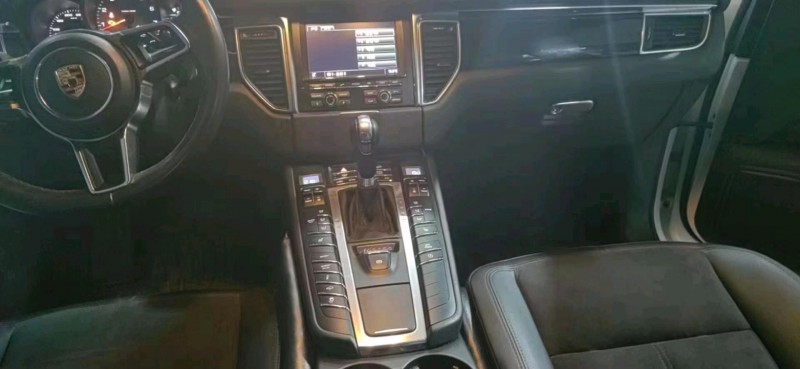 三明15年保時捷Macan1