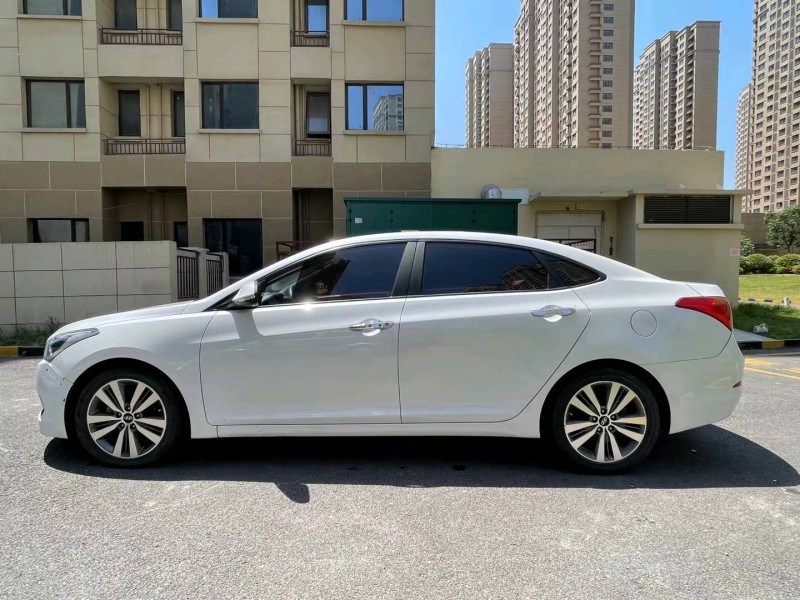 徐州17年现代名图2