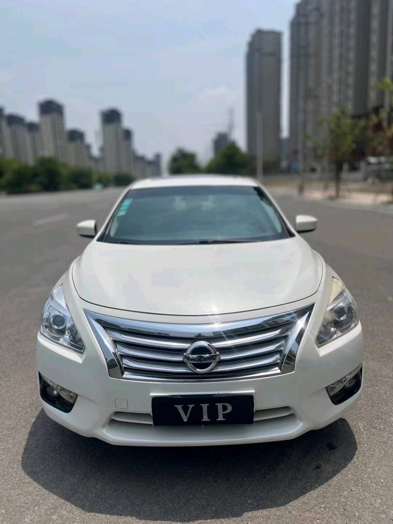 阜陽14年日產天籟1