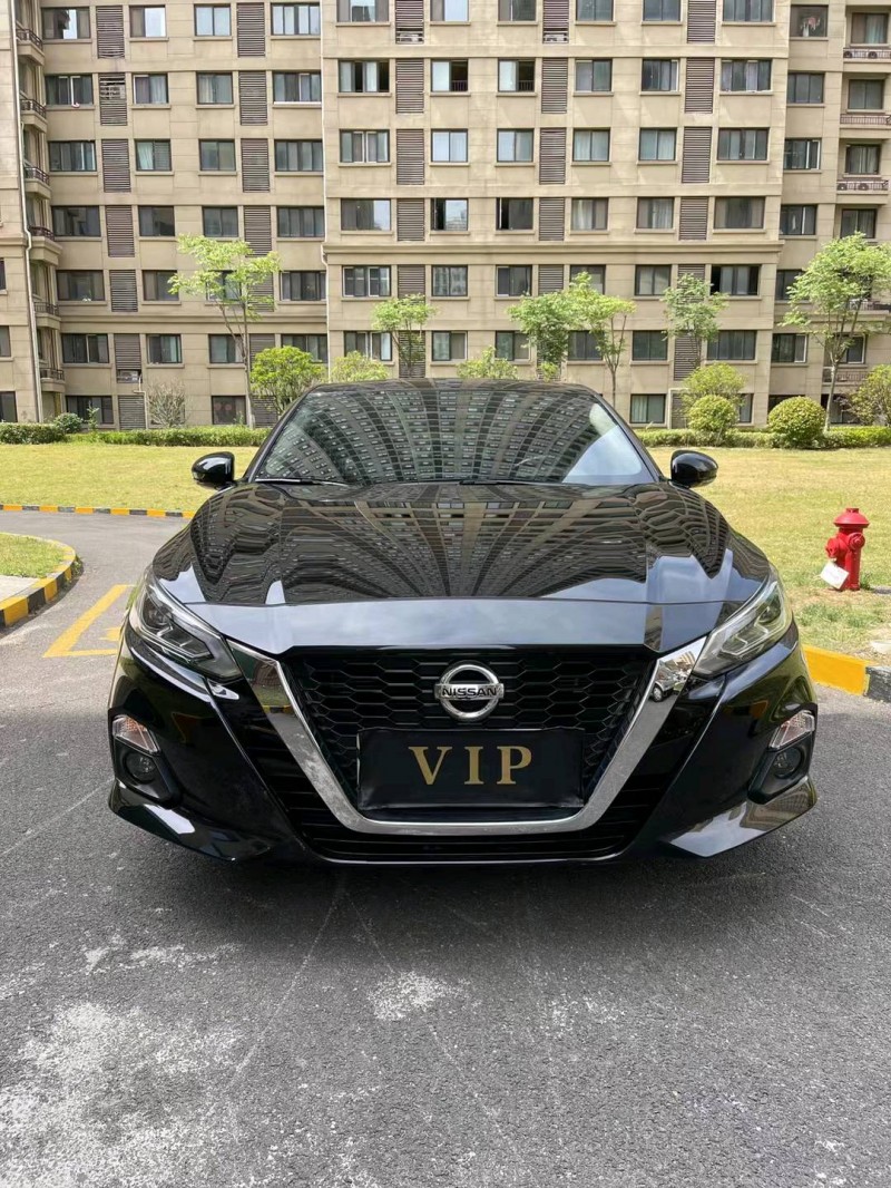 徐州21年日產天籟1