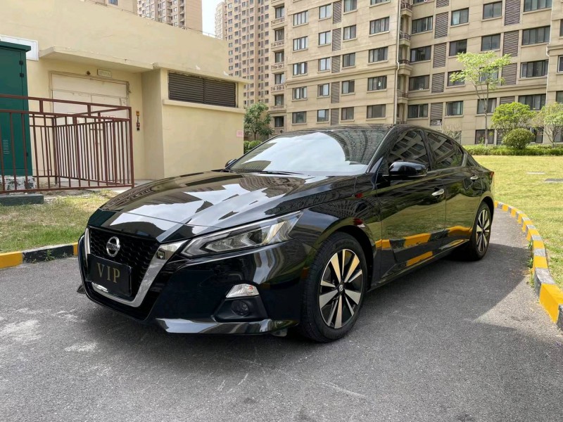 徐州21年日產天籟2