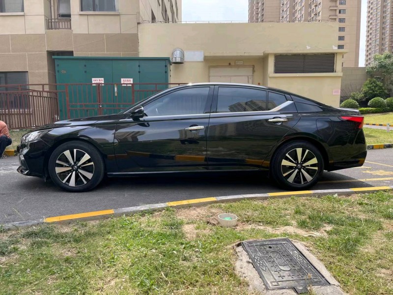 徐州21年日產天籟8