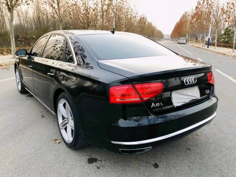廊坊11年奧迪A8L7