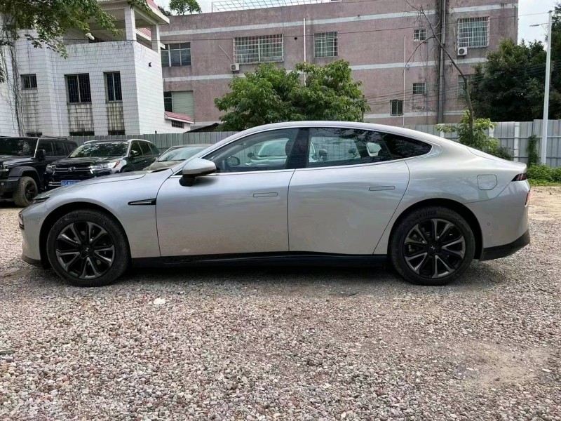 廣州21年小鵬汽車p73