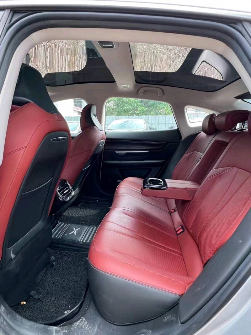 廣州21年小鵬汽車p74