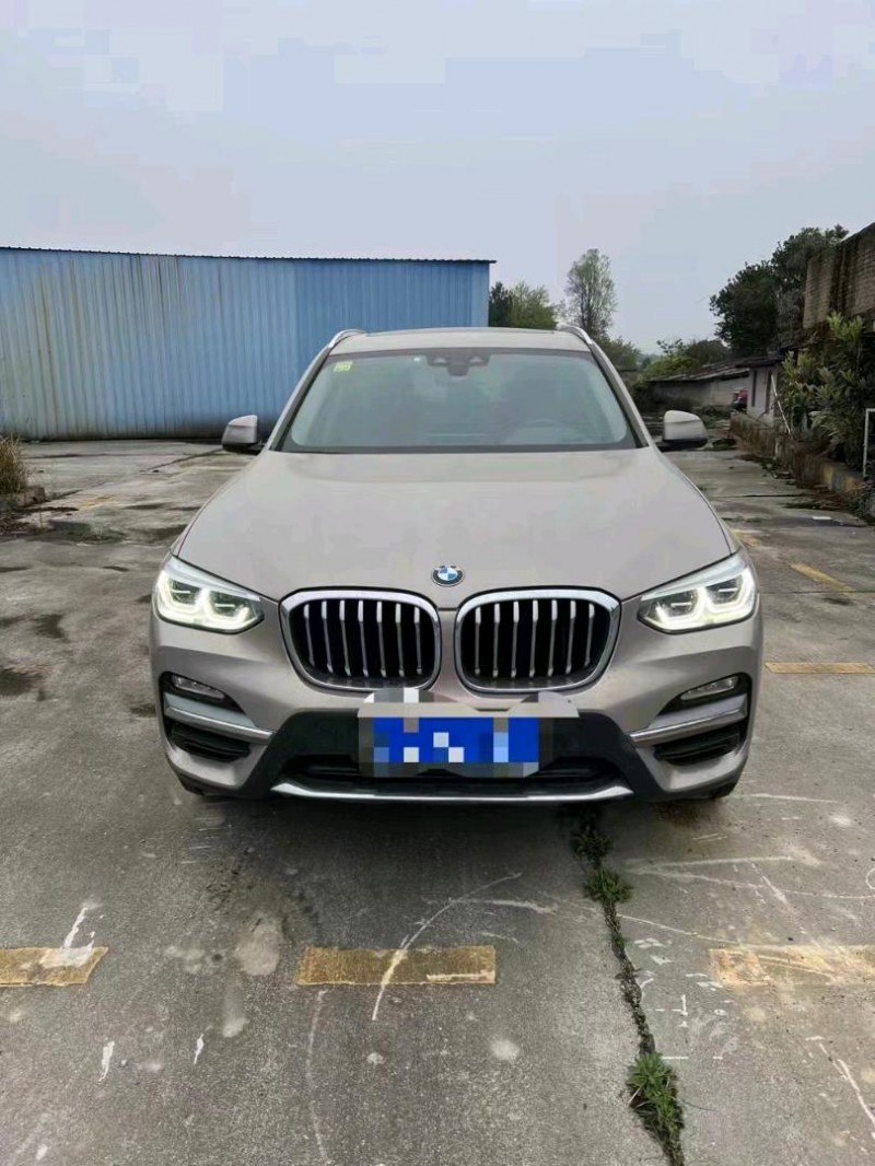黔西南19年寶馬X31