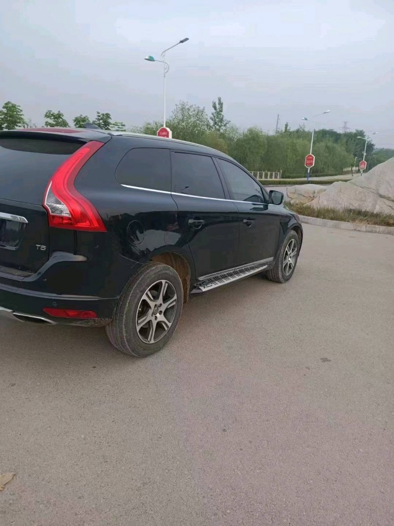 濰坊13年沃爾沃XC606