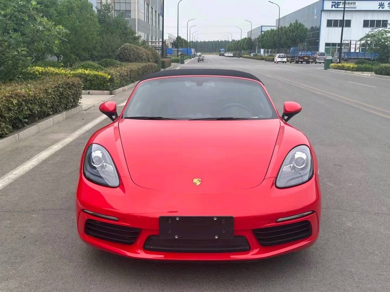濟寧17年保時捷7181