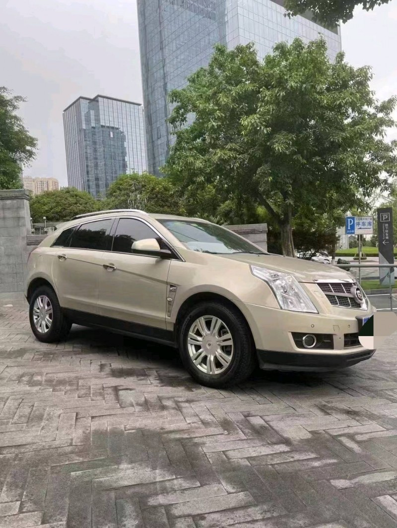 重慶11年凱迪拉克SRX4