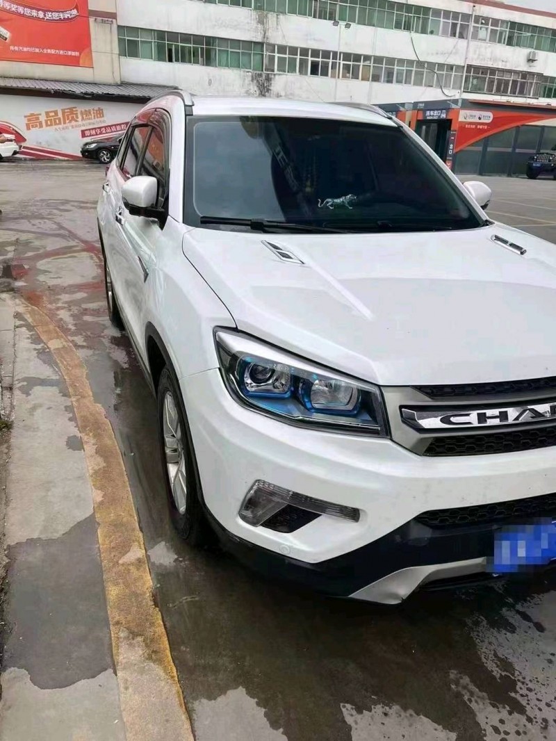 漢中17年長安汽車CS752