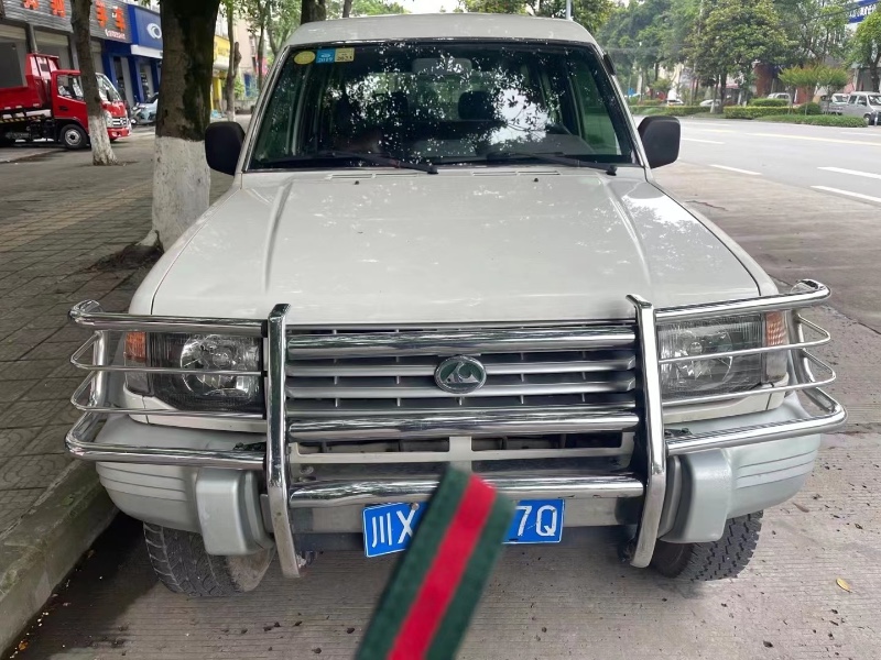 重慶13年獵豹汽車黑金剛1