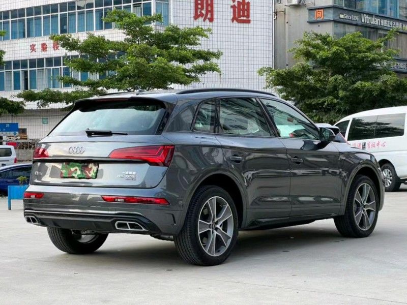 東莞21年奧迪Q58