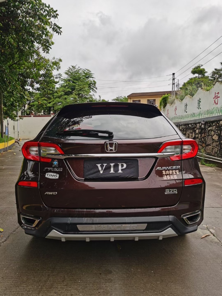 东莞17年本田冠道1