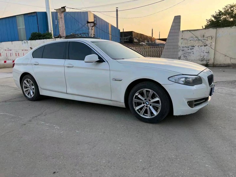 潍坊13年宝马5系9