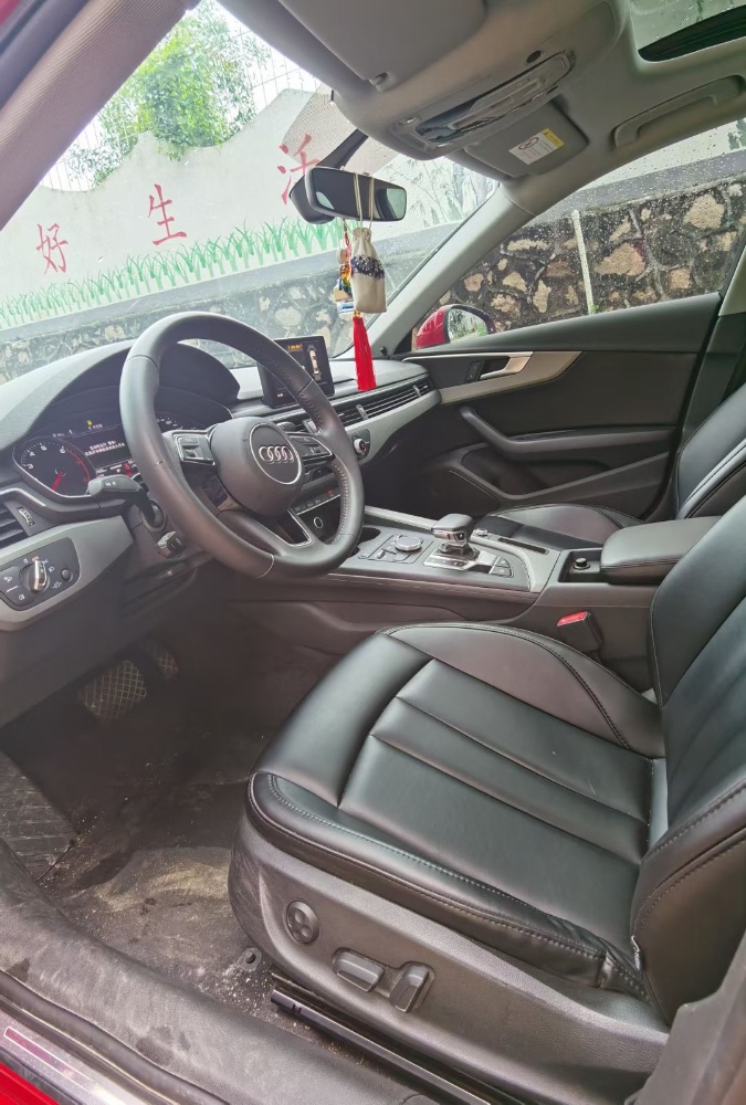 东莞18年奥迪A4L4