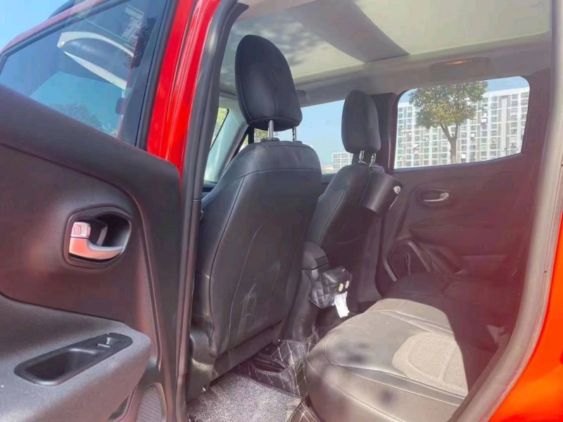 連云港21年Jeep自由俠8