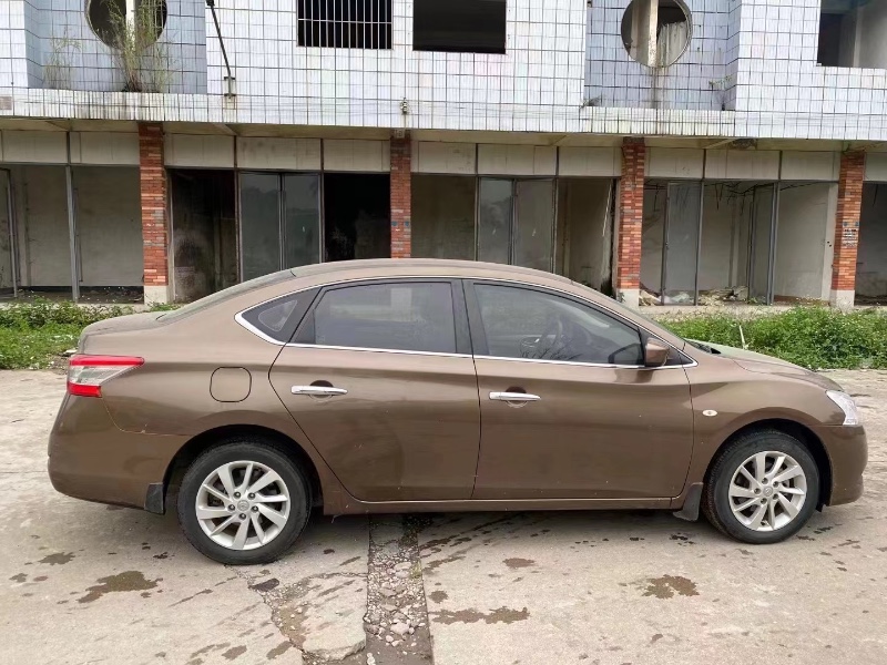 東莞16年日產軒逸7