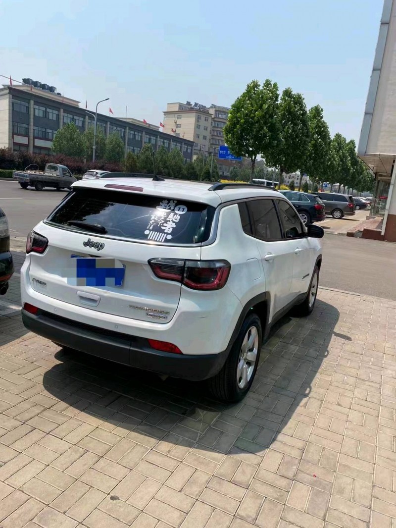 晉中18年Jeep指南者3