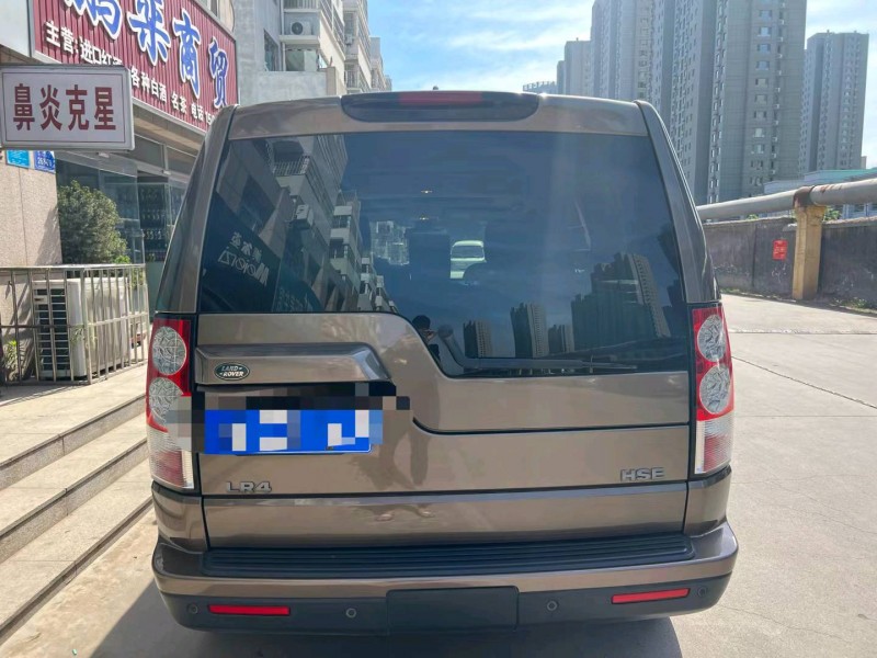 煙臺12年路虎發現1