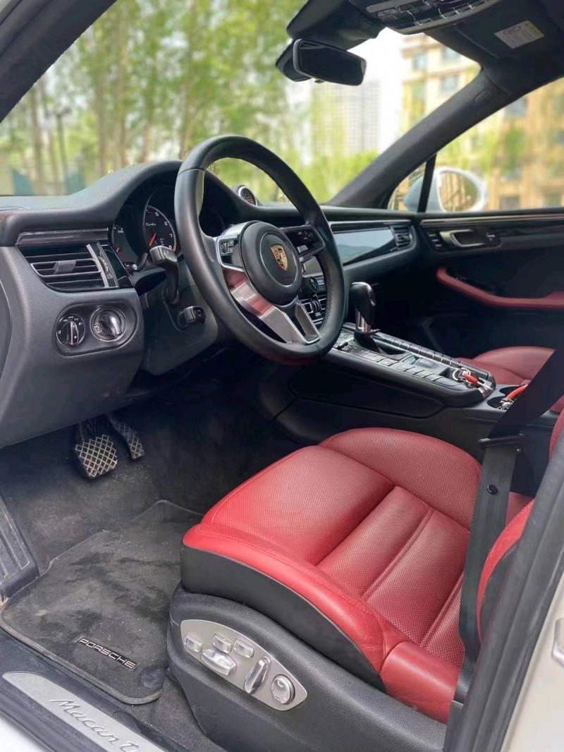 哈爾濱20年保時捷Macan4