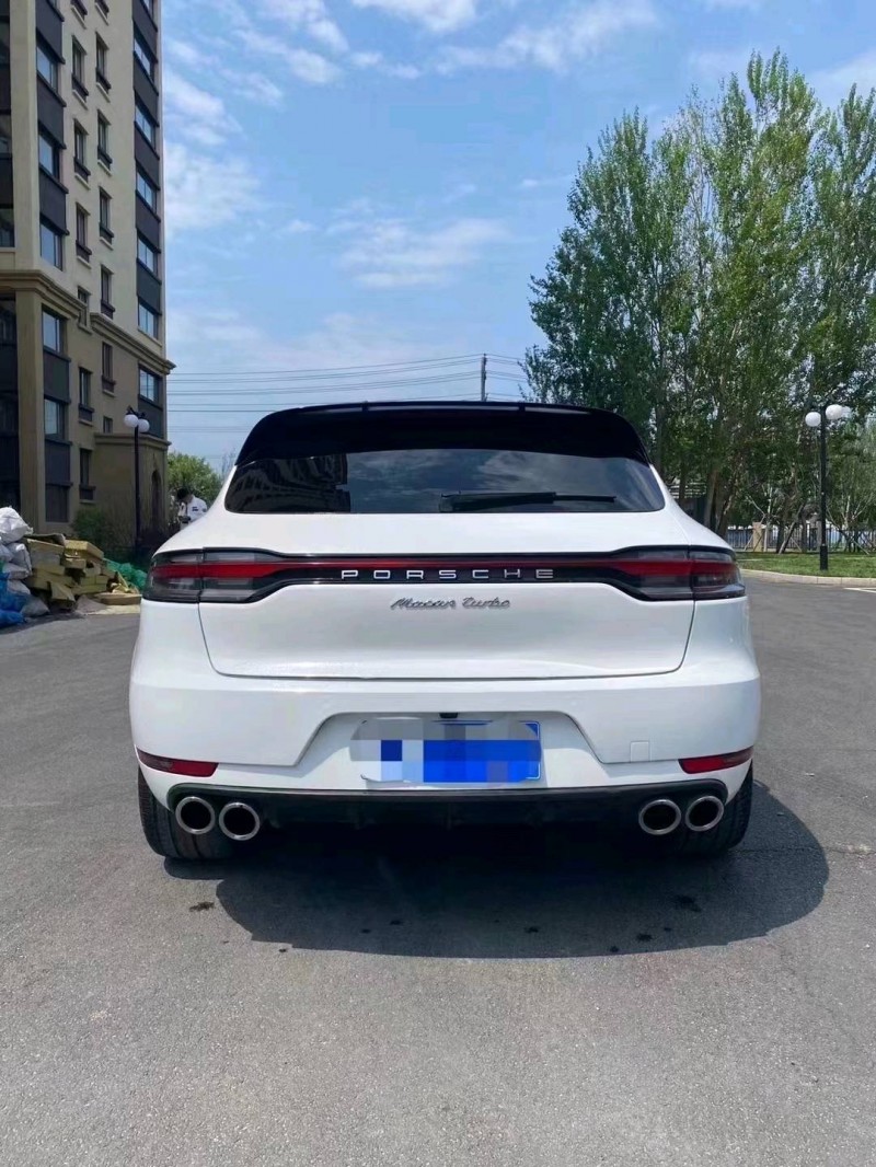 哈爾濱20年保時捷Macan7