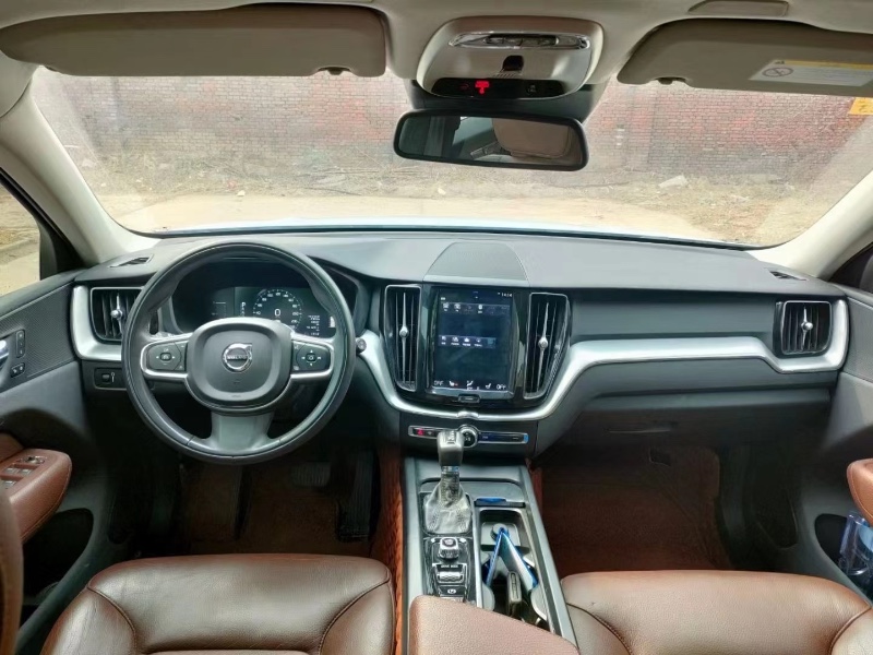 唐山19年沃爾沃XC604