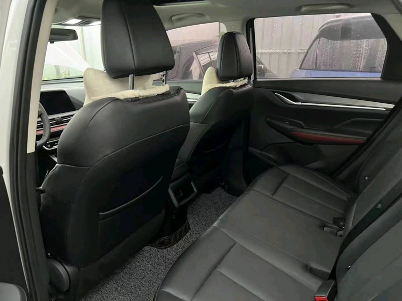 廣州20年長安汽車CS555