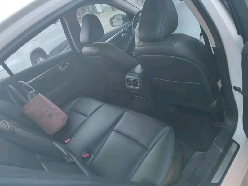 北京19年英菲尼迪Q50L4