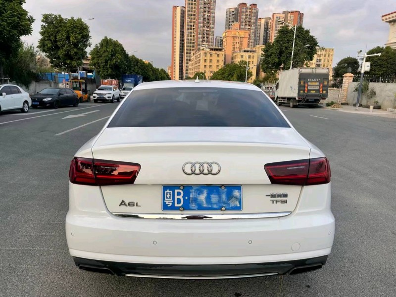 深圳17年奧迪A6L8
