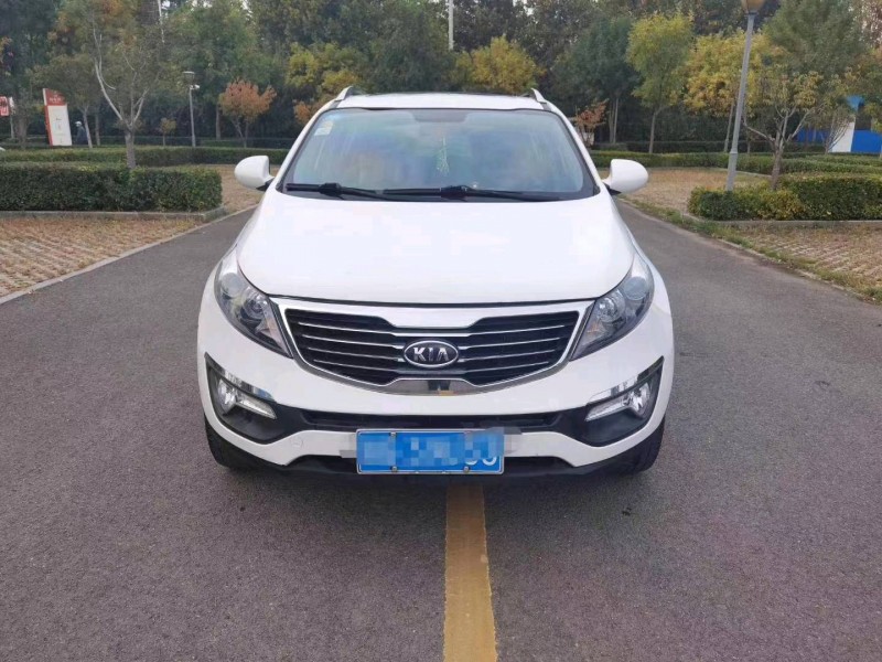 濰坊14年起亞智跑1