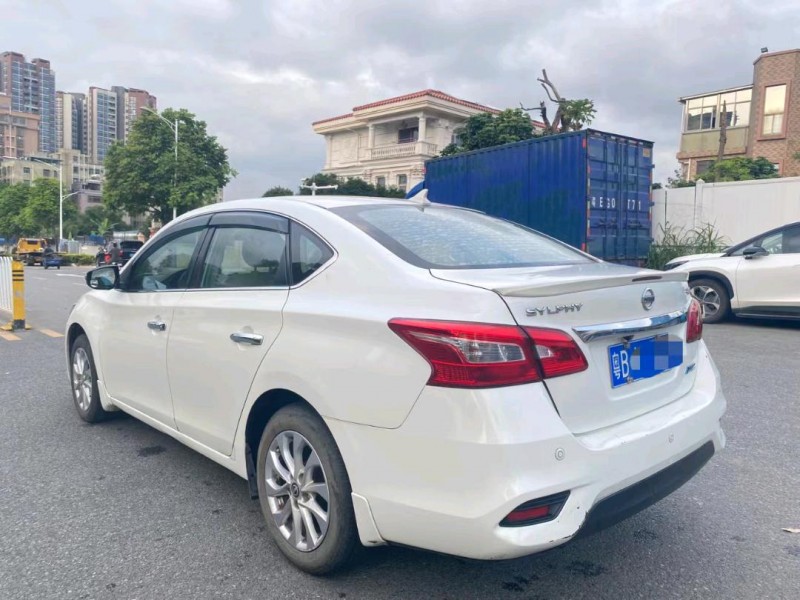 深圳16年日產軒逸7