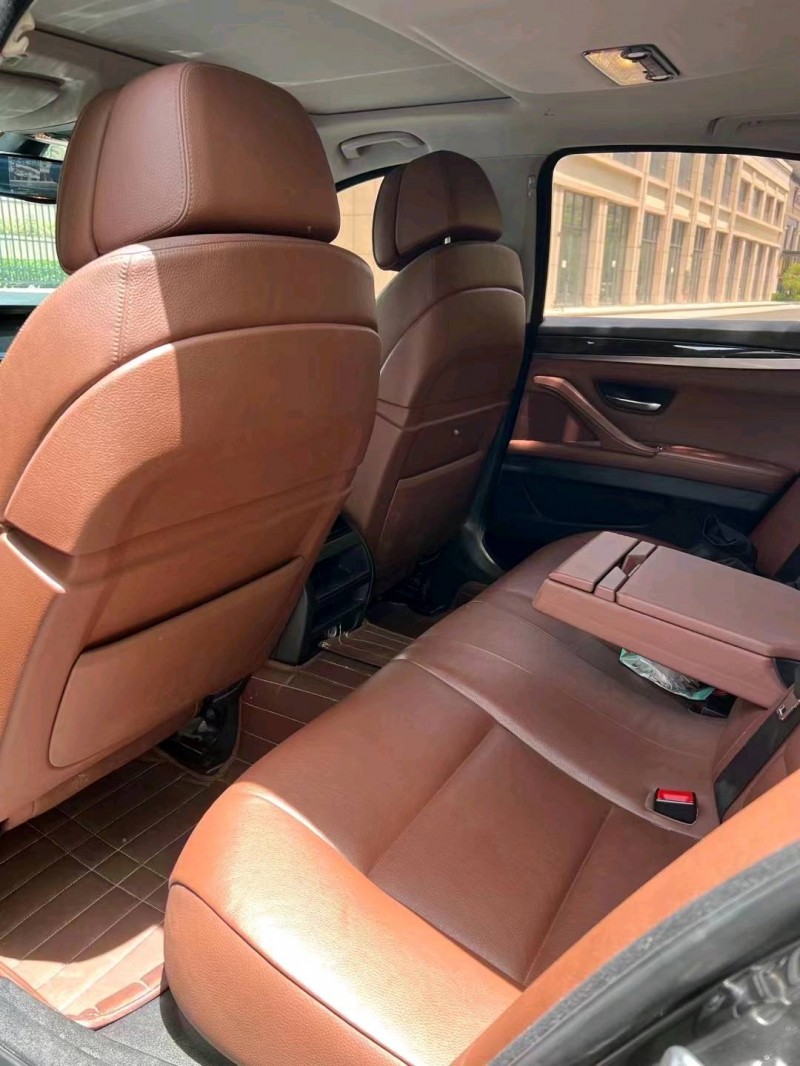 北京11年宝马5系4