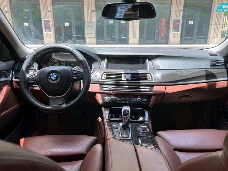 北京11年宝马5系5