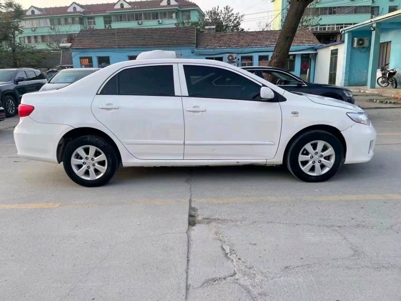 北京12年丰田卡罗拉4