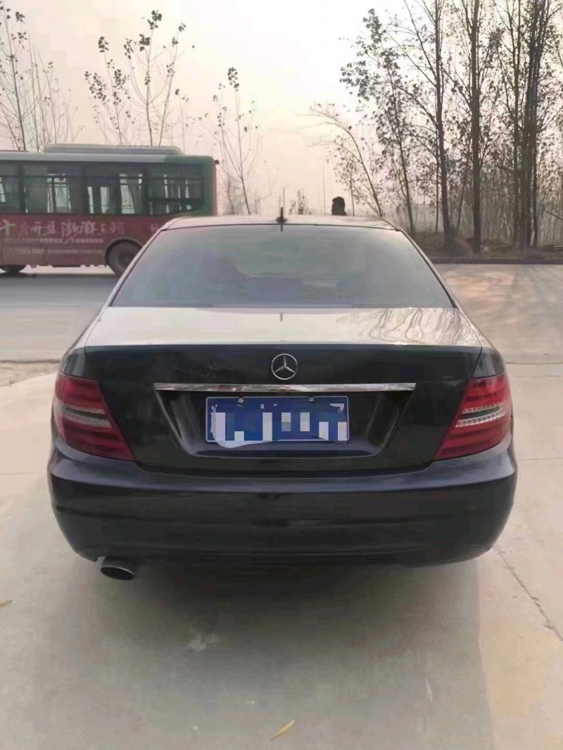 北京13年奔驰C6