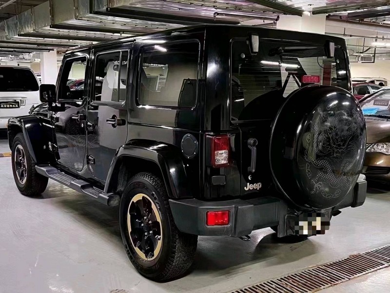 北京14年Jeep牧馬人8