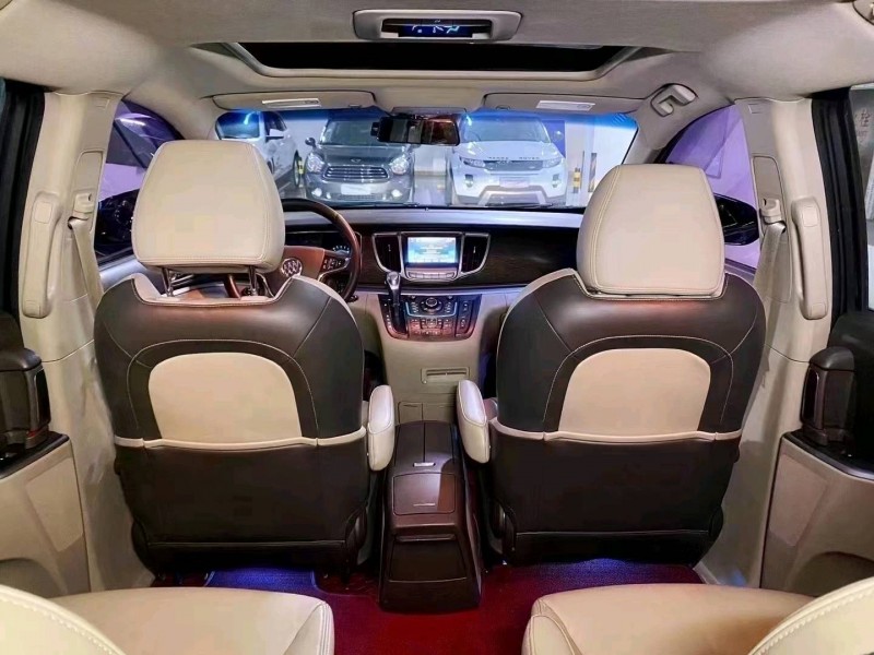 北京16年别克GL84