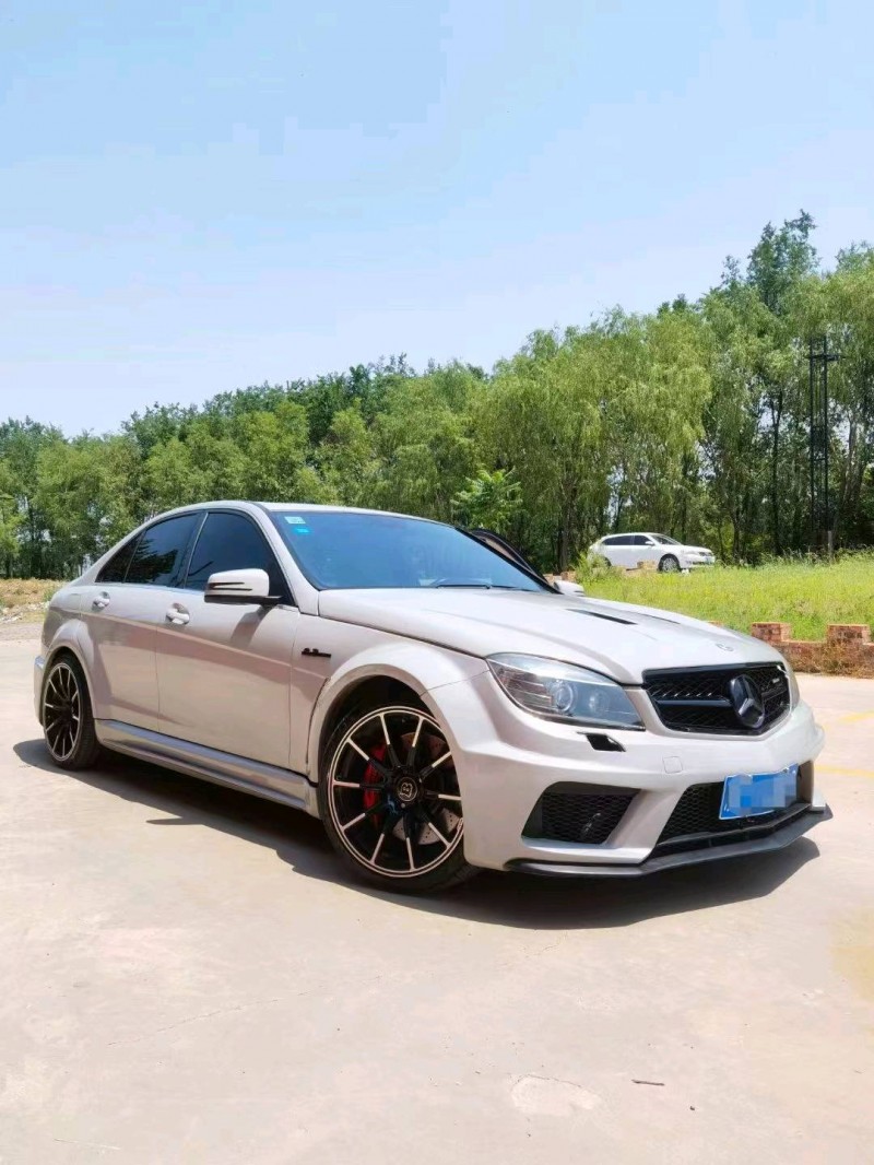 陽泉11年奔馳AMG9