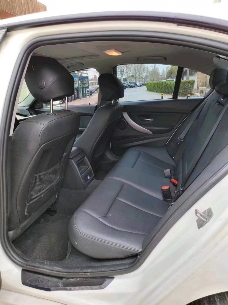 北京14年宝马3系5