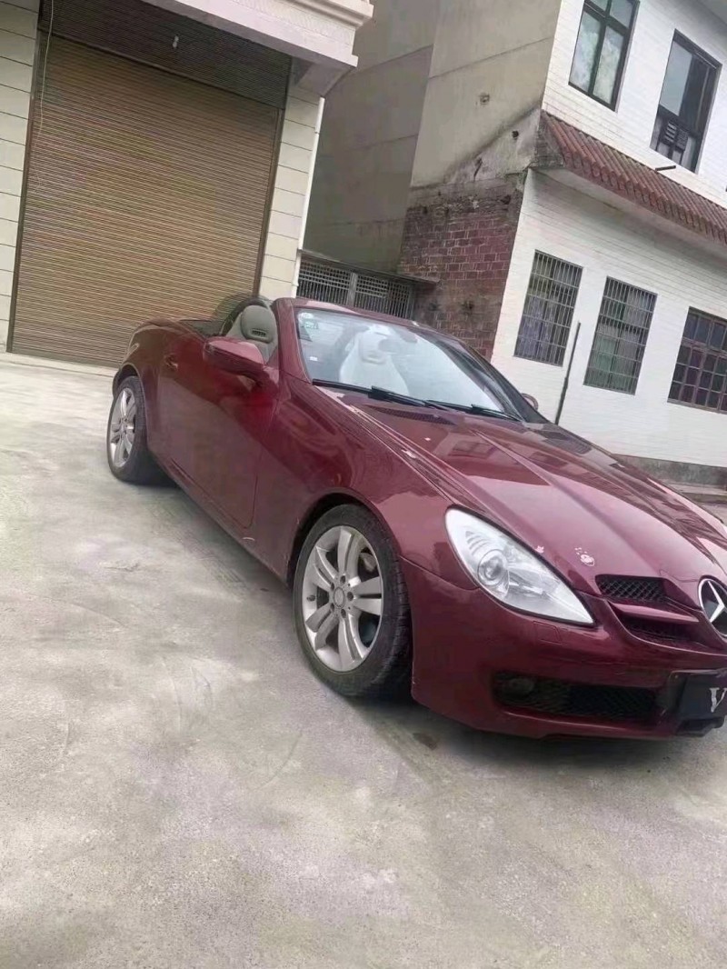 吉安11年奔馳SLK2