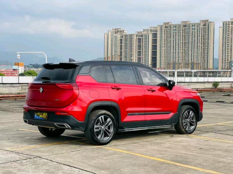 東莞21年寶駿RS59