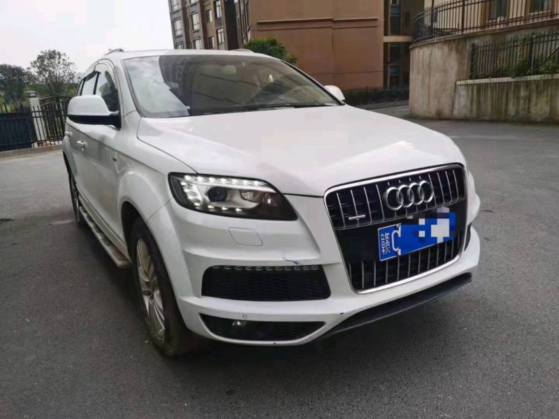 九江13年奧迪Q72