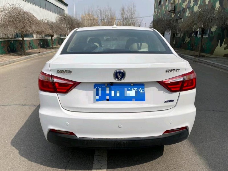 沈陽16年長安汽車悅翔5