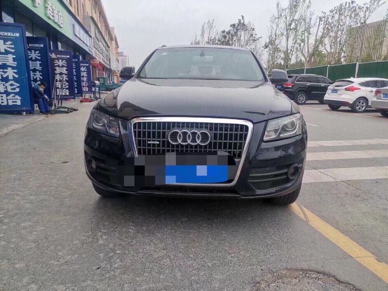 青岛10年奥迪Q59
